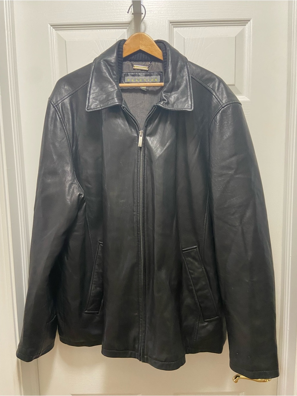 Kenneth Cole Reaction Black Leather Bomber Jacket
